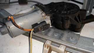 ELEVALUNAS DELANTERO IZQUIERDO PEUGEOT 206 4-TRG. 1.4 (75 CV) DE 2008 - D.3562824