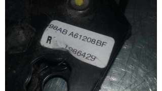 PRETENSOR AIRBAG DERECHO FORD FOCUS BERLINA 1.6 16V (101 CV) DE 2001 - D.3573015 / 98ABA61208BF