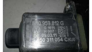 MOTOR ELEVALUNAS TRASERO DERECHO VOLKSWAGEN POLO 1.4 FSI (86 CV) DE 2011 - D.3584482 / 6R0959812G