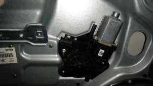 ELEVALUNAS DELANTERO IZQUIERDO FORD FOCUS LIM. 1.6 TDCi (109 CV) DE 2010 - D.3588246 2