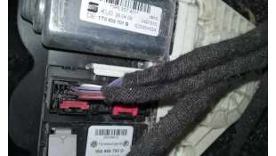 ELEVALUNAS DELANTERO IZQUIERDO SEAT LEON 1.9 TDI (105 CV) DE 2006 - D.3589228