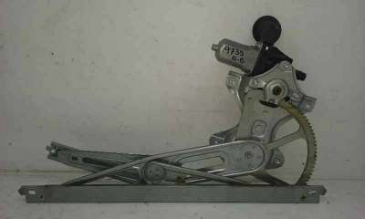 ELEVALUNAS DELANTERO DERECHO TOYOTA YARIS 1.4 Turbodiesel (90 CV) DE 2012 - D.3590395