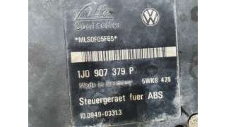 ABS VOLKSWAGEN GOLF IV BERLINA 1.9 TDI (110 CV) DE 2000 - D.3593003 / 1J0614117Dº