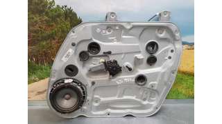 ELEVALUNAS DELANTERO DERECHO KIA CARENS 2.0 CRDi (140 CV) DE 2007 - D.3618407 / 824801D230