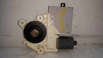 MOTOR ELEVALUNAS DELANTERO DERECHO FORD FOCUS TURNIER 2.0 TDCi (136 CV) DE 2008 - D.3622949