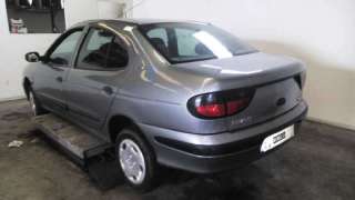 RENAULT MEGANE I CLASSIC 1.6e Alize 1997 4p - 17763