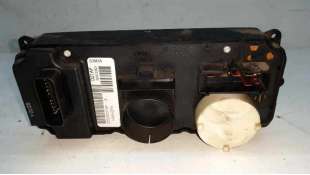 MANDO CALEFACCION / AIRE ACONDICIONADO CHRYSLER VOYAGER 2.5 CRD (143 CV) DE 2003 - D.3638909 / 3200122321 2