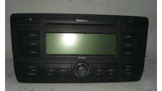 SISTEMA AUDIO / RADIO CD SKODA OCTAVIA BERLINA 1.9 TDI (105 CV) DE 2004 - D.3657832 / 4SBF18C815AD