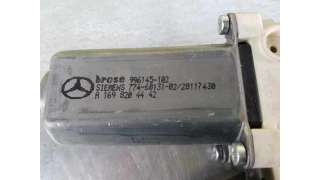 MOTOR ELEVALUNAS DELANTERO DERECHO MERCEDES CLASE A 2.0 CDI (109 CV) DE 2007 - D.3671092 / 996145102