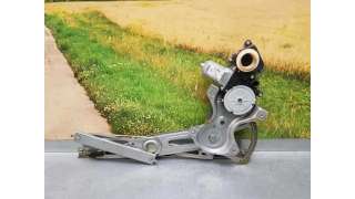 ELEVALUNAS DELANTERO IZQUIERDO TOYOTA YARIS 1.3 16V (101 CV) DE 2009 - D.3680682 / 857200D110D