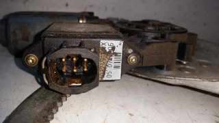 ELEVALUNAS DELANTERO DERECHO OPEL ASTRA F BERLINA 1.7 D (60 CV) DE 1994 - D.3691079