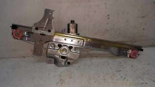 ELEVALUNAS DELANTERO DERECHO PEUGEOT 208 1.2 16V VTi (82 CV) DE 2015 - D.3691618 / 0130822702