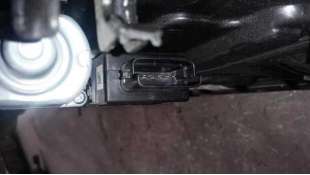 ELEVALUNAS DELANTERO IZQUIERDO KIA CEED 1.6 CRDi (128 CV) DE 2015 - D.3695853 2