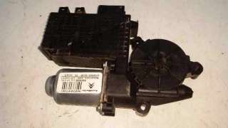 MOTOR ELEVALUNAS DELANTERO DERECHO CITROEN C4 PICASSO 1.6 16V HDi FAP (109 CV) DE 2009 - D.3696221 / 400964E