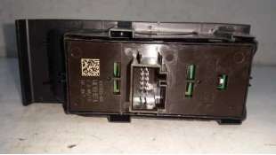 MANDO ELEVALUNAS DELANTERO IZQUIERDO  SEAT TOLEDO 1.6 TDI (116 CV) DE 2016 - D.3716340 2