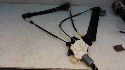 ELEVALUNAS DELANTERO DERECHO BMW SERIE 1 LIM. 2.0 Turbodiesel (116 CV) DE 2013 - D.3718010