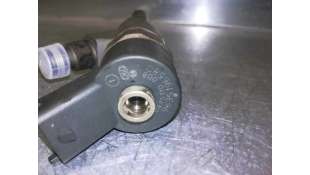 INYECTOR PEUGEOT 206 BERLINA 2.0 HDi (90 CV) DE 2000 - D.3727295 / 0445110008 2
