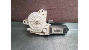 MOTOR ELEVALUNAS DELANTERO IZQUIERDO PEUGEOT 307 1.6 16V HDi (90 CV) DE 2005 - D.3743070 / 9634457380 2