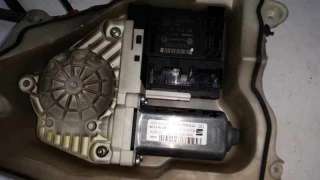 ELEVALUNAS DELANTERO IZQUIERDO SEAT ALTEA XL 1.9 TDI (105 CV) DE 2007 - D.3748665