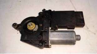 MOTOR ELEVALUNAS DELANTERO DERECHO VOLKSWAGEN PASSAT BERLINA 2.8 V6 30V (193 CV) DE 2002 - D.3754578 2
