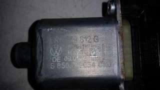 MOTOR ELEVALUNAS TRASERO DERECHO VOLKSWAGEN POLO 1.2 TSI (90 CV) DE 2012 - D.3772864 / S850311054C