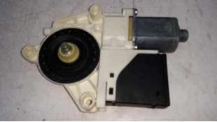 MOTOR ELEVALUNAS TRASERO DERECHO RENAULT MEGANE III BERLINA 5 P 1.6 16V (110 CV) DE 2009 - D.3777935 / 966363101 2