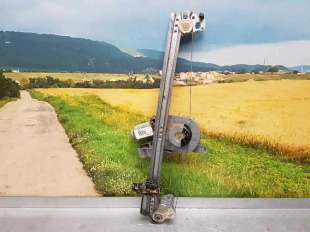 ELEVALUNAS DELANTERO DERECHO CITROEN C3 1.4 HDi (68 CV) DE 2004 - D.3789477 2