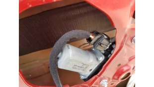 ELEVALUNAS TRASERO DERECHO KIA RIO 1.2 (84 CV) DE 2015 - D.3792948 2