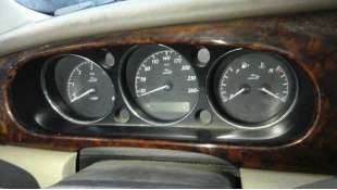 CUADRO INSTRUMENTOS JAGUAR XJ 2.7 V6 D (207 CV) DE 2007 - D.3793386