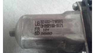 ELEVALUNAS DELANTERO DERECHO KIA RIO 1.1 CRDi (75 CV) DE 2016 - D.3802563 / 824601W000