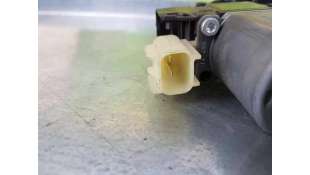 MOTOR ELEVALUNAS DELANTERO DERECHO FORD FIESTA 1.6 TDCi (95 CV) DE 2011 - D.3809573 / 0130822407 2