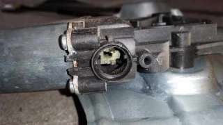 ELEVALUNAS DELANTERO IZQUIERDO RENAULT CLIO III 1.5 dCi D (68 CV) DE 2007 - D.3816097