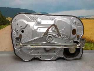 ELEVALUNAS DELANTERO DERECHO FORD FOCUS BERLINA 1.6 16V (101 CV) DE 2006 - D.3817371 / 4M51A219A64EK
