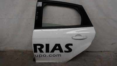 PUERTA TRASERA IZQUIERDA FORD FOCUS LIM. 1.6 TDCi (95 CV) DE 2014 - D.3818563