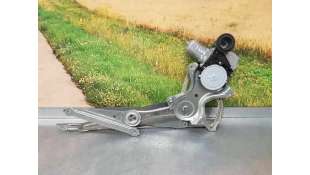 ELEVALUNAS DELANTERO IZQUIERDO LEXUS CT 1.8 16V (99 CV) DE 2011 - D.3821386