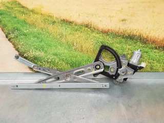 ELEVALUNAS DELANTERO DERECHO HYUNDAI I20 1.1 CRDi (75 CV) DE 2015 - D.3826319 / 988201J100