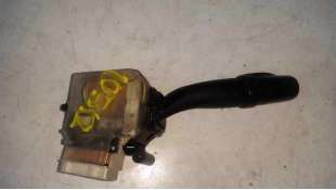 MANDO LUCES TOYOTA AVENSIS BERLINA 2.0 16V (147 CV) DE 2004 - D.3842888 / 173795 2