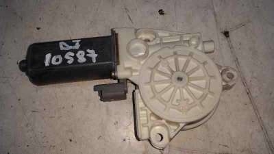 MOTOR ELEVALUNAS DELANTERO IZQUIERDO PEUGEOT 307 2.0 HDi (90 CV) DE 2004 - D.3869434