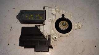 MOTOR ELEVALUNAS TRASERO DERECHO SEAT IBIZA 1.9 TDI (101 CV) DE 2004 - D.3870276 / 990127100