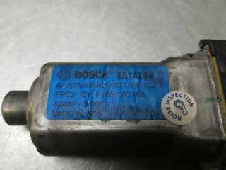 ELEVALUNAS DELANTERO DERECHO HYUNDAI I10 1.2 (87 CV) DE 2015 - D.3871704 / 82402B4110