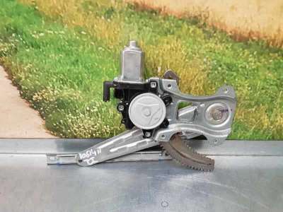 ELEVALUNAS TRASERO IZQUIERDO NISSAN TIIDA 1.6 16V (110 CV) DE 2008 - D.3877636 / 82731AX00A