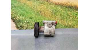 BOMBA DIRECCION RENAULT MEGANE I BERLINA HATCHBACK 1.9 D (64 CV) DE 1998 - D.3878214 / 7700417308 2
