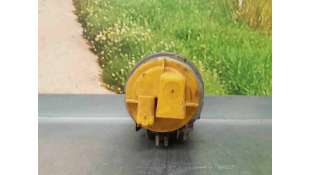 FARO ANTINIEBLA IZQUIERDO PEUGEOT 1007 1.4 HDi (68 CV) DE 2005 - D.3881417 / 9648947780 2