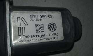 ELEVALUNAS DELANTERO DERECHO SEAT MII 1.0 (60 CV) DE 2015 - D.3906532 / 6RU959801