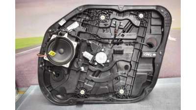 ELEVALUNAS DELANTERO DERECHO KIA CARENS 1.7 CRDi (141 CV) DE 2015 - D.3919048 / 82480