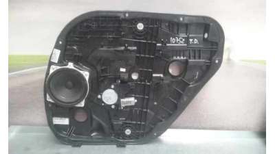 ELEVALUNAS TRASERO DERECHO KIA CARENS 1.7 CRDi (141 CV) DE 2015 - D.3919050 / 83460A4010