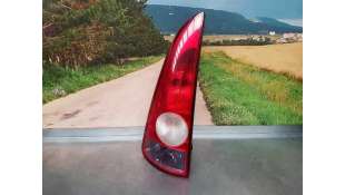 PILOTO TRASERO IZQUIERDO RENAULT ESPACE IV 2.2 dCi Turbodiesel (150 CV) DE 2003 - D.3919300 / 8200027153