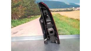 PILOTO TRASERO IZQUIERDO RENAULT ESPACE IV 2.2 dCi Turbodiesel (150 CV) DE 2003 - D.3919300 / 8200027153 2