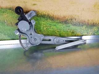ELEVALUNAS DELANTERO DERECHO TOYOTA YARIS 1.3 (87 CV) DE 2007 - D.3921899