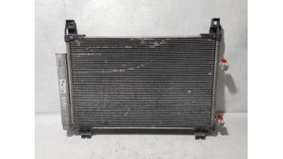 CONDENSADOR / RADIADOR AIRE ACONDICIONADO TOYOTA YARIS 1.3 (87 CV) DE 2007 - D.3921909 / 884600D050